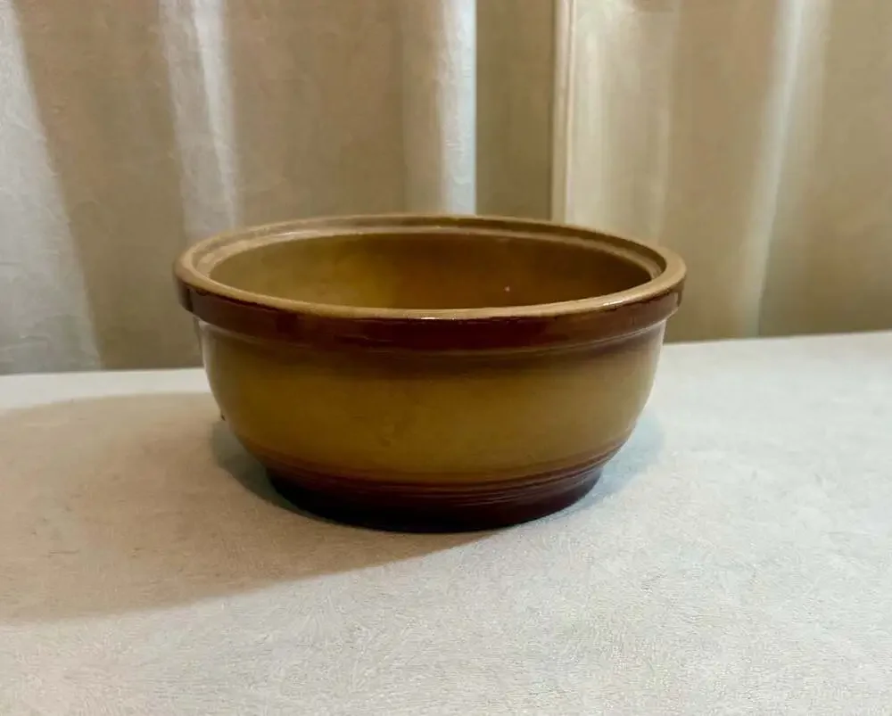 Vintage Watt Ware Eve-n-Bake Yellow‎ Stoneware Casserole Bowl